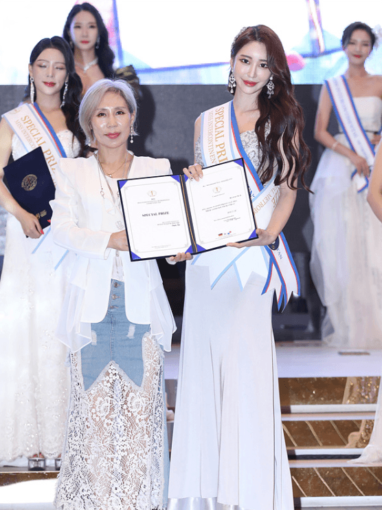 미스인터콘티넨탈 수도권 대회 심사 참여 3