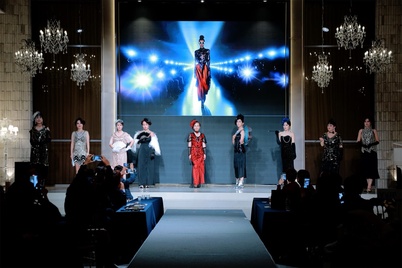 1920s-themed fashion runway show